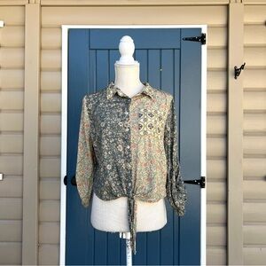 NATURAL LIFE Floral Patchwork Button-Front Shirt in Sage Women’s Size Small